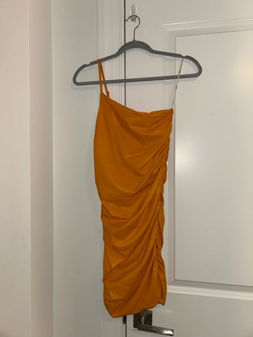 One-Shoulder Ruched Mini Dress - Picture 6 of 7